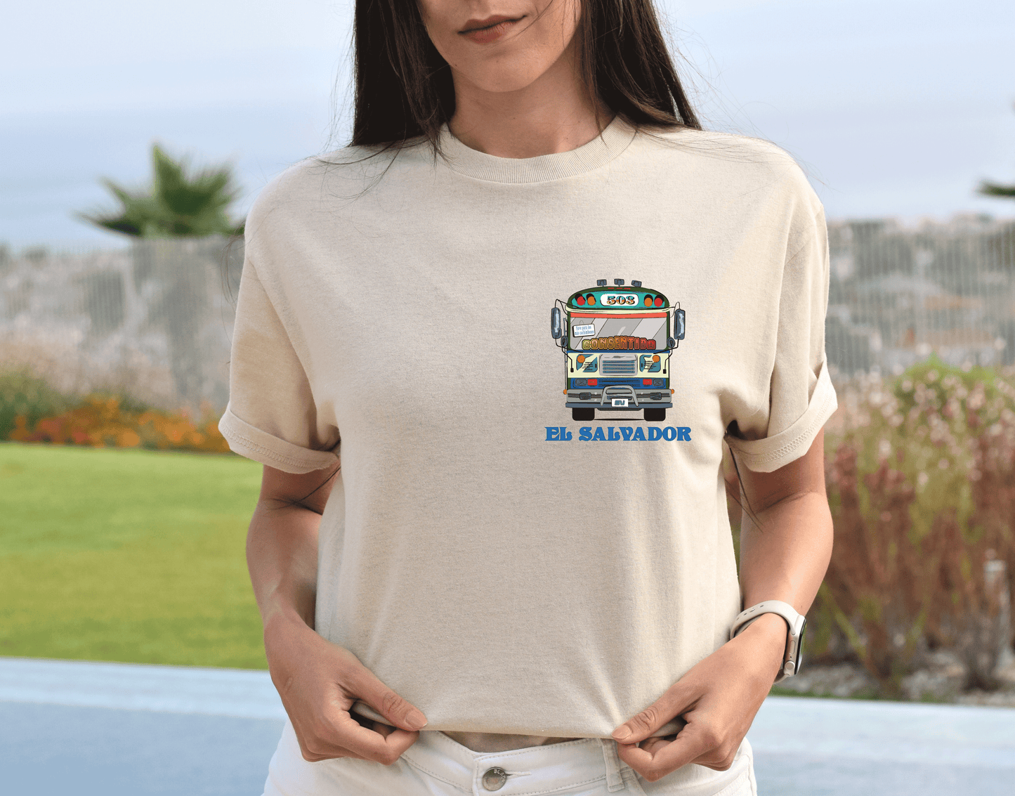 El Salvador 503 Bus Unisex T-shirt